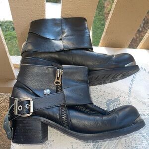 Sixtyseven Black Boots